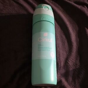 Cirkul Spearmint Green StrawSip Flip Bottle